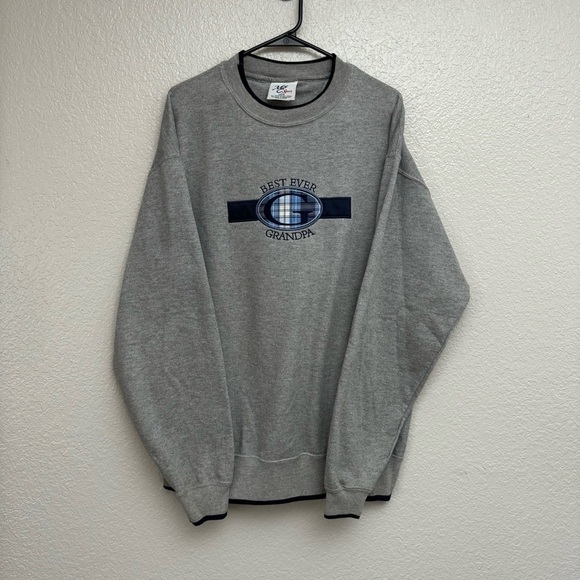 Men’s Gray Best Grandpa‎ Ever Crewneck Sweater Size Large - Picture 1 of 7